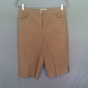 Coconut Row Palm Beach Bermuda Shorts w/grommets Stretchy Size 10 EUC 🎯
